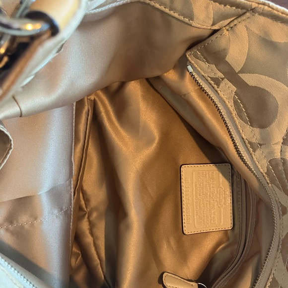 Coach Madison OP ART SATEEN MAGGIE SHOULDER BAG Beige Signature Shoulder Bag - Picture 6 of 6